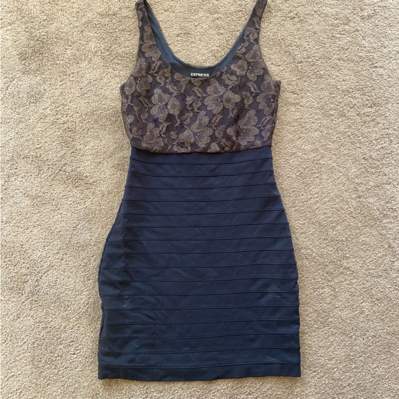 Express Women’s Size Small  Little Black Dress - Picture 1 of 8